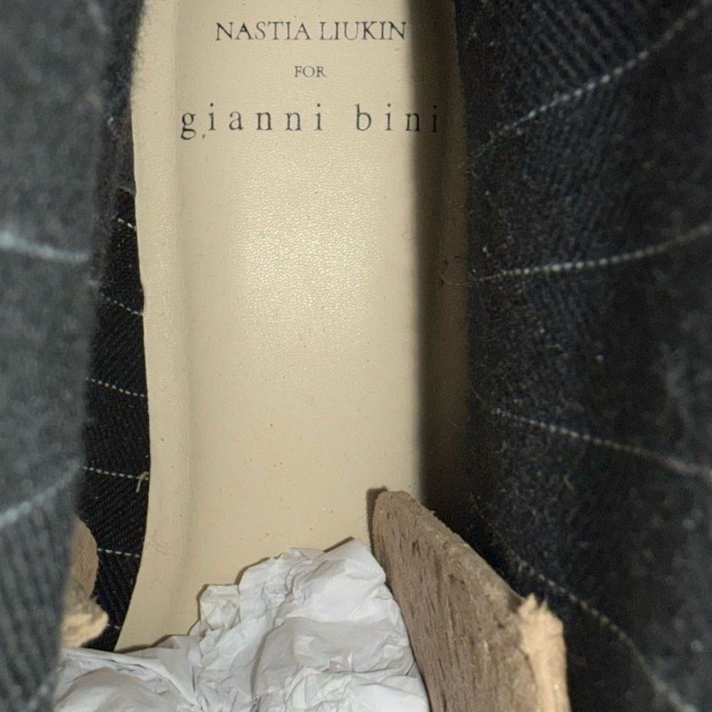 Gianni Bini x Nastia Liukin Bowery Ivory Leather Lug Sole Front Zip Boots 8.5 - Picture 9 of 15